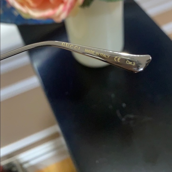 COPY - 💙💯% AUTHENTIC GUCCI Oval Sunglasses💙 - Picture 8 of 11